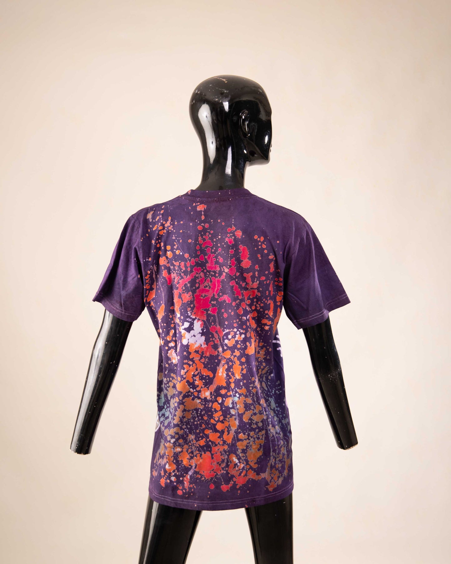 Artwork T-shirt by WC