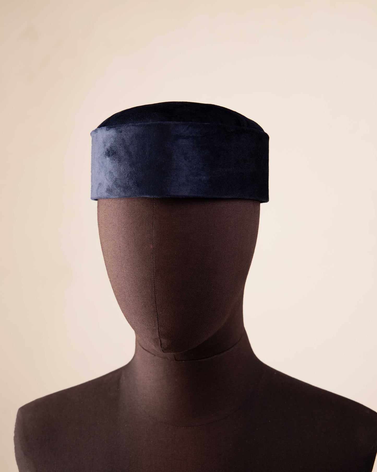 Royal Circle Cap
